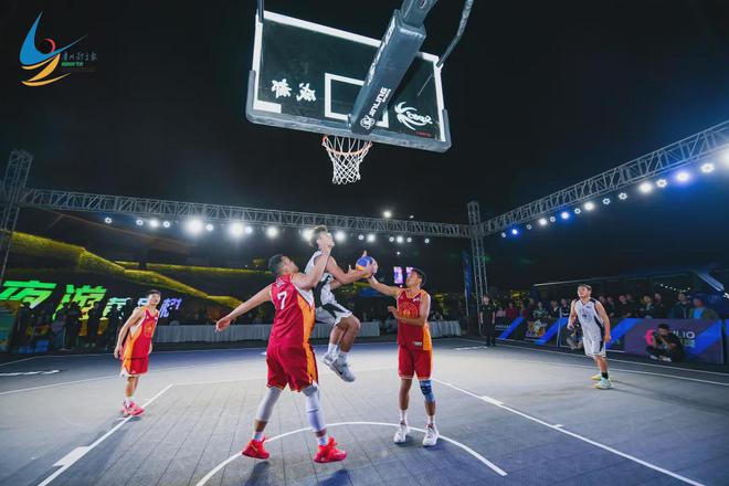 高水平女子篮球巡回赛激烈角逐，提升竞技水平的简单介绍